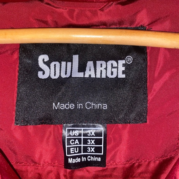 NWT SOULARGE Puffer Jacket with Faux Fur Hood in Burgundy - Picture 3 of 4